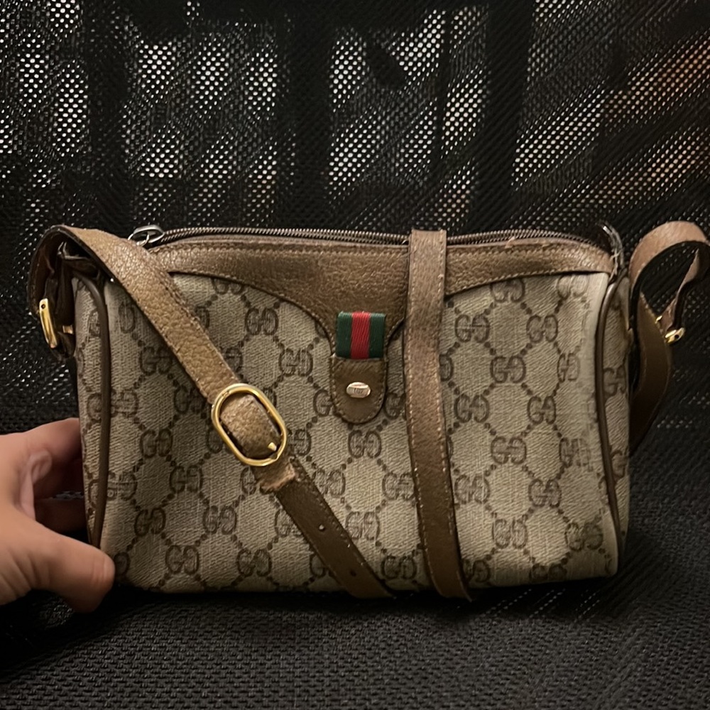 Small Gucci crossbody